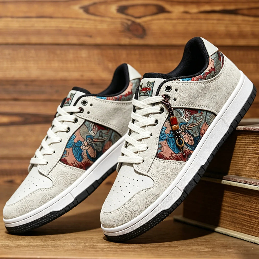 Men’s painted low-top sneakers with split leather upper – casual sporty style