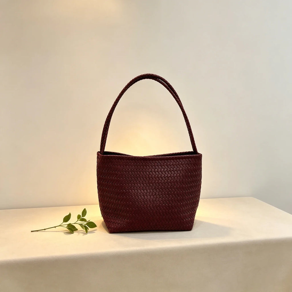 Woven-pattern bucket bag with double straps for everyday wear