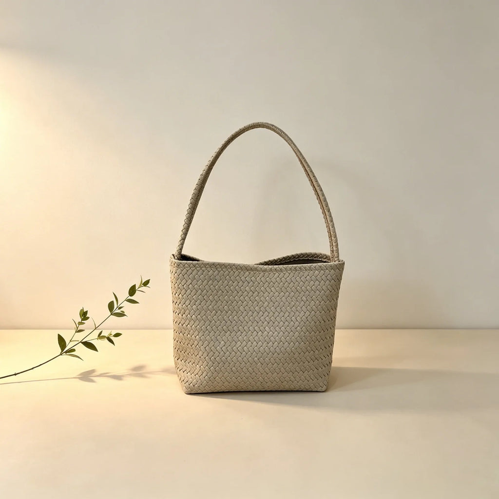 Woven-pattern bucket bag with double straps for everyday wear