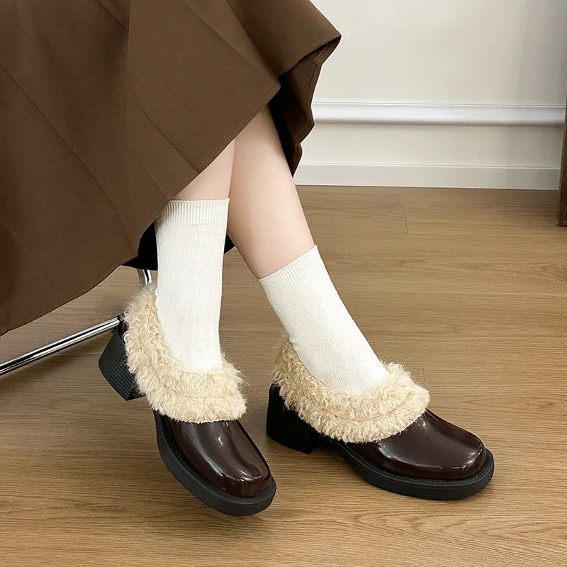 Women’s fleece-lined ankle boots – slip-on block heel boots for cold weather