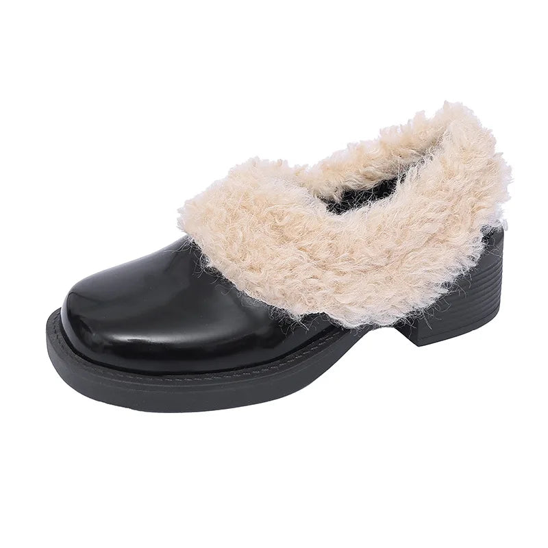 Women’s fleece-lined ankle boots – slip-on block heel boots for cold weather