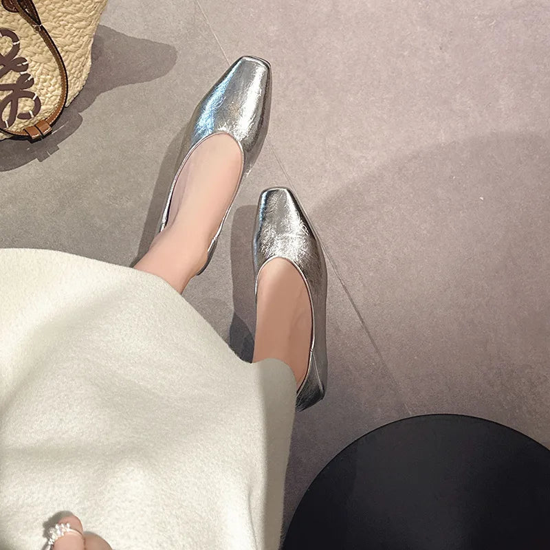 Square-toe slip-on loafers with anti-slip sole – comfortable commuter flats for everyday wear