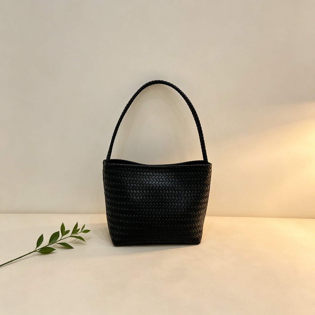 Woven-pattern bucket bag with double straps for everyday wear