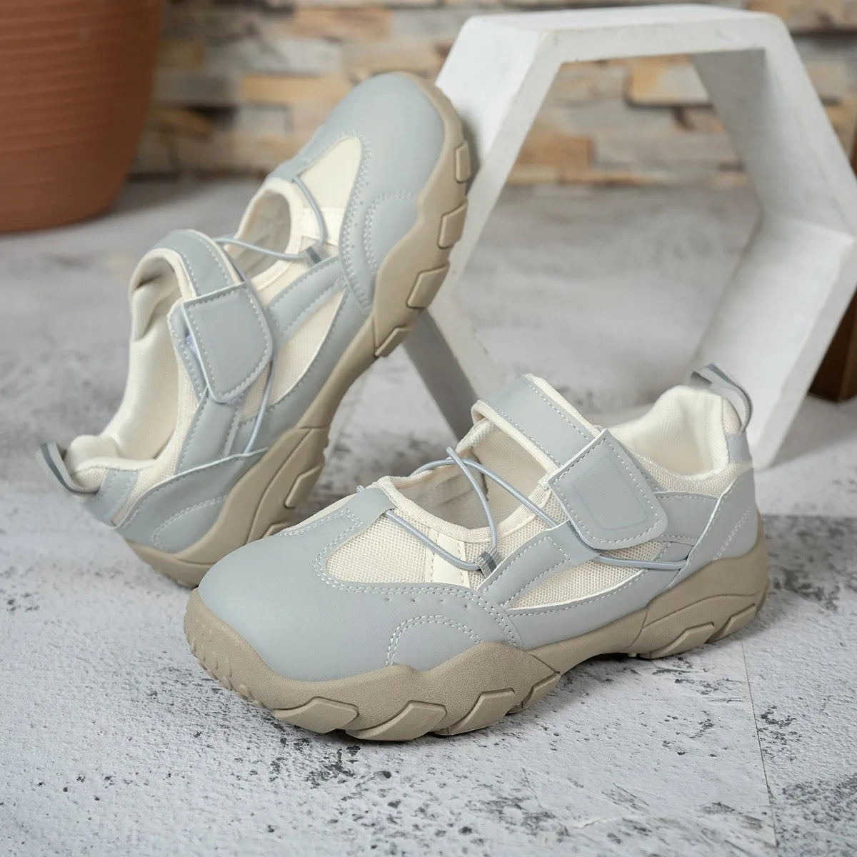 Mary Jane sport sneakers with hook-and-loop straps for casual summer wear