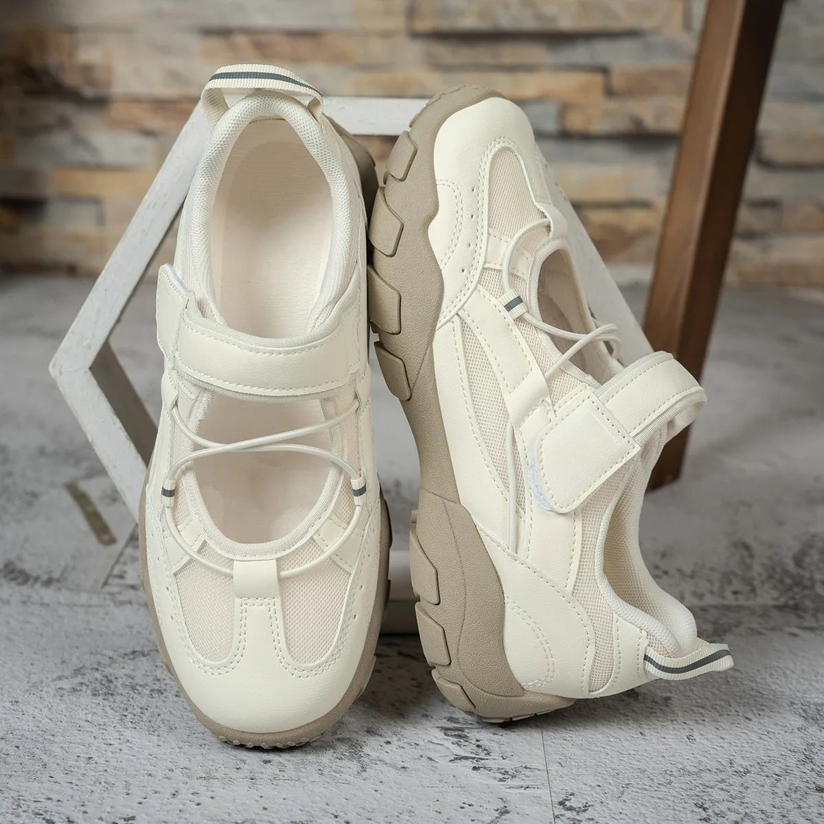 Mary Jane sport sneakers with hook-and-loop straps for casual summer wear