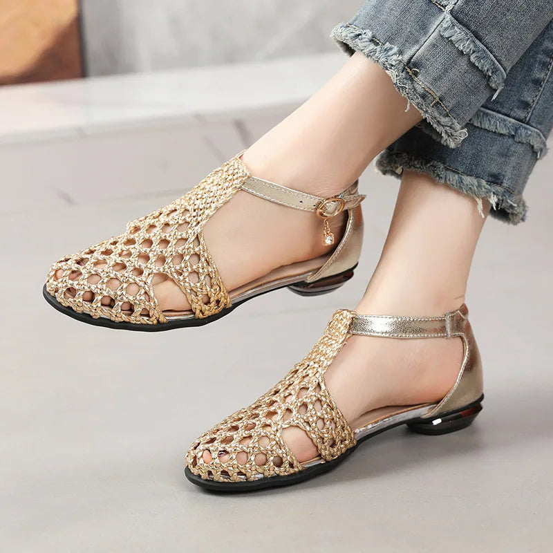 Women’s woven closed-back sandals with hollow-out detail – Roman-style microfiber flats