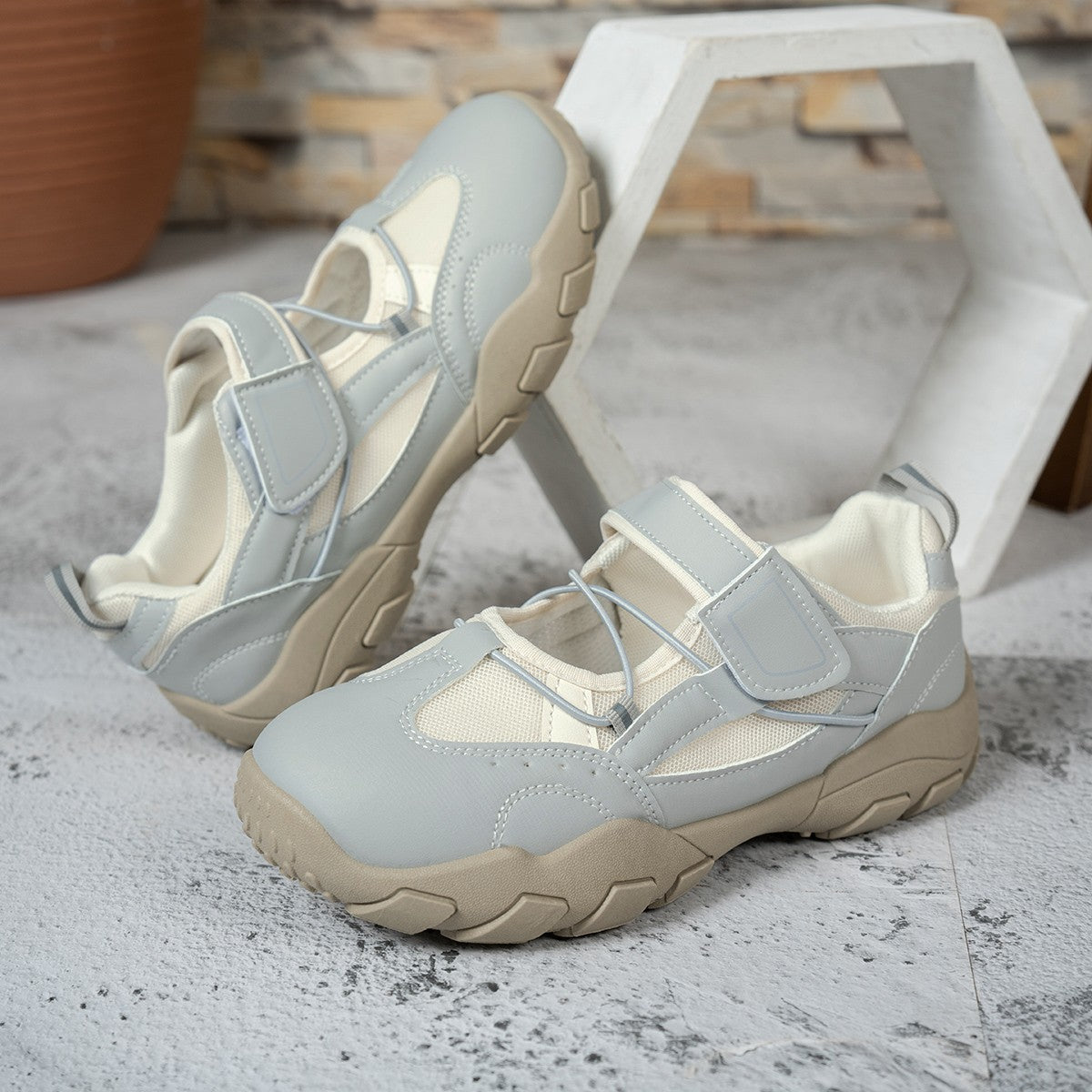 Mary Jane sport sneakers with hook-and-loop straps for casual summer wear